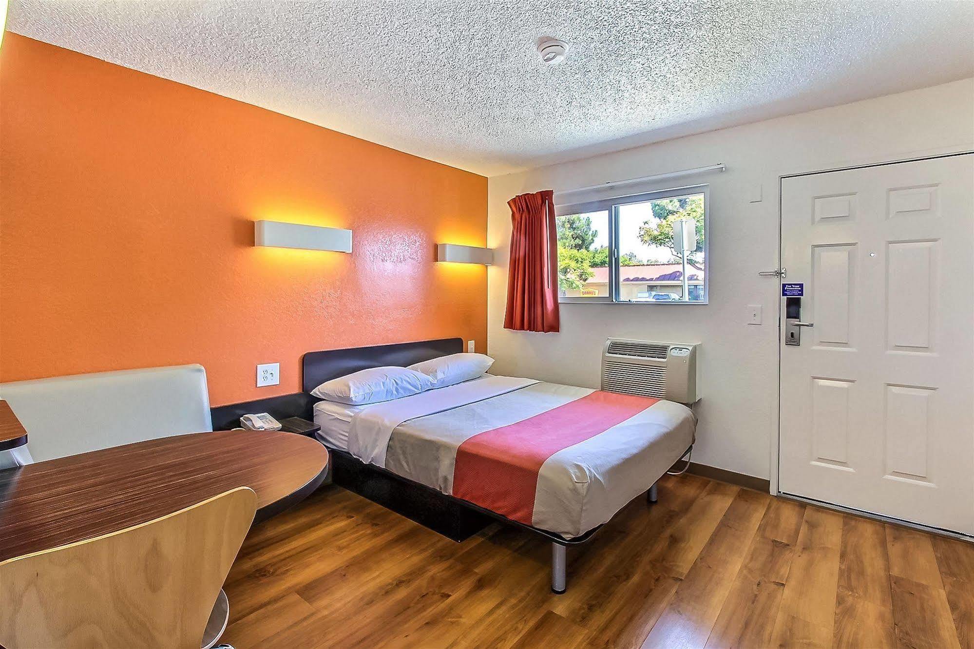 Motel 6-San Jose, Ca - Airport Kültér fotó